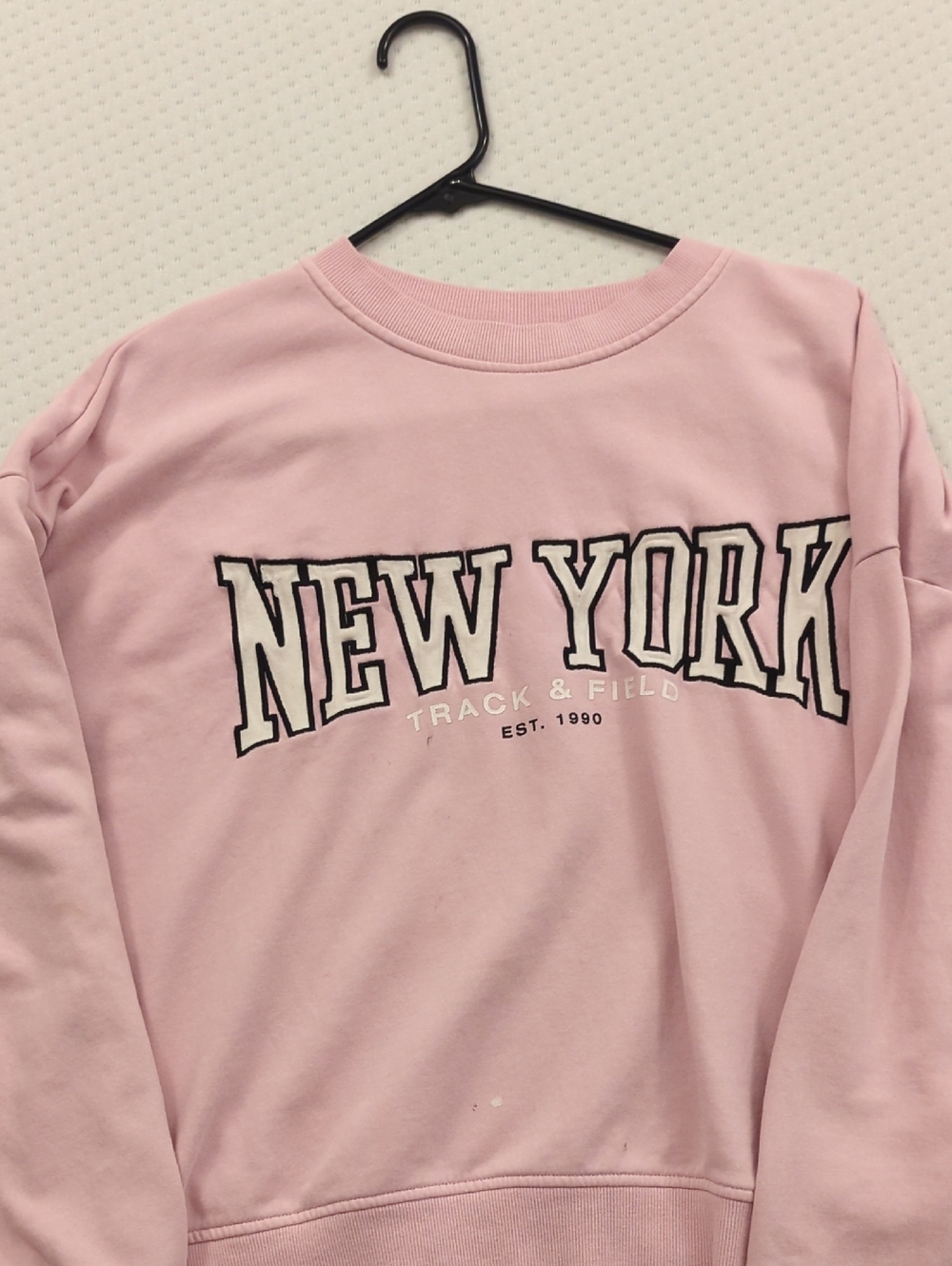 NEW YORK Pink Crewneck Sweater